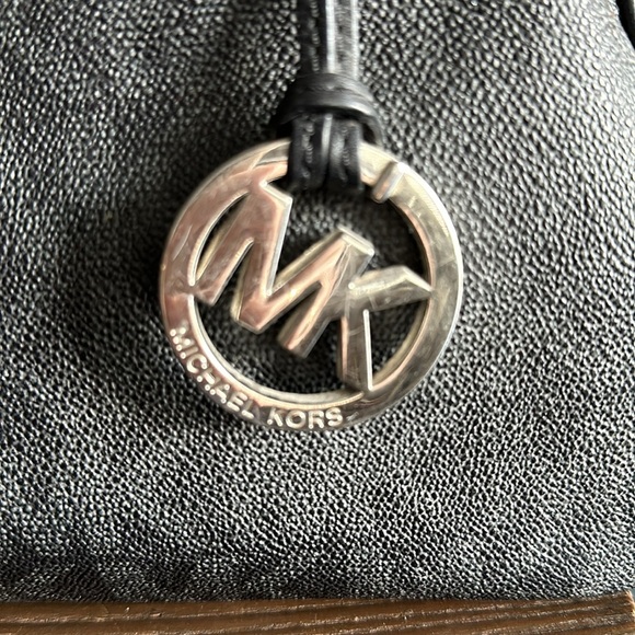 ‼️SOLD‼️Black Grayson Michael Kors Handbag - Picture 3 of 15
